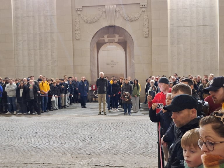 Private Australian ww1 battlefield 3 day tour Ypres to Amiens or Amiens to Ypres Image 4