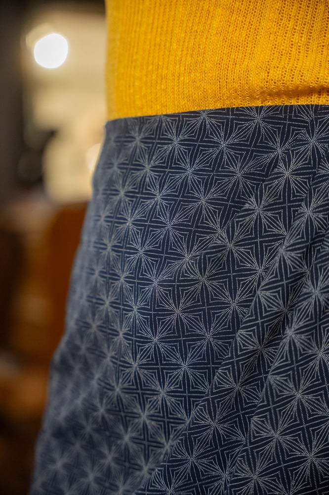 Image of Gonna geometrica portafoglio