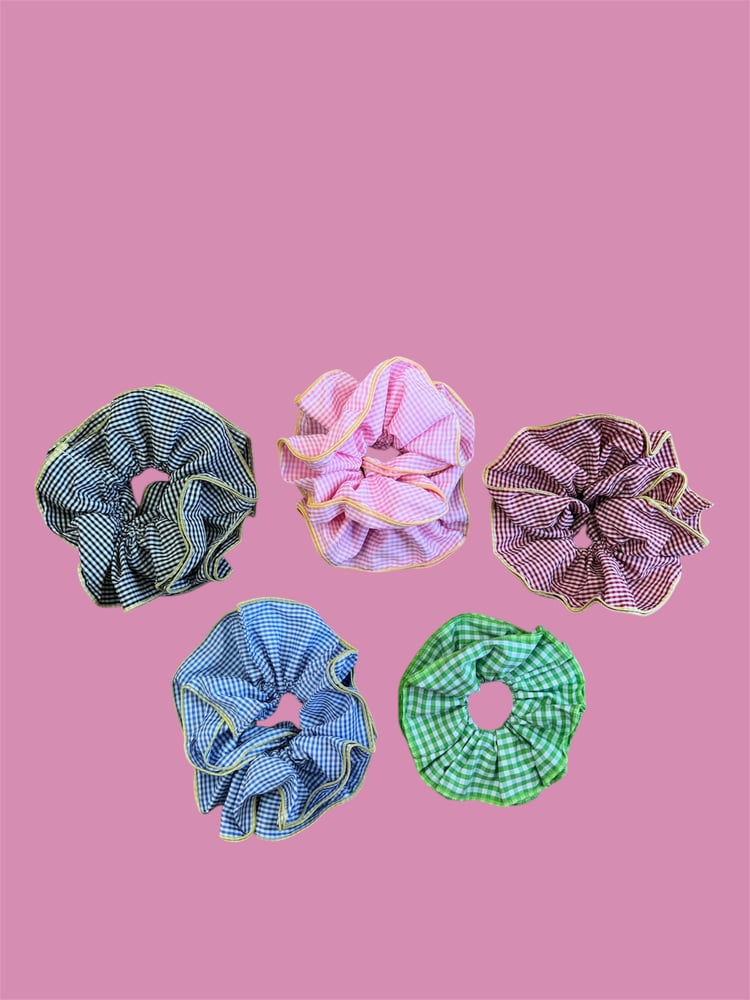 Image of Gingham Scrunchie 