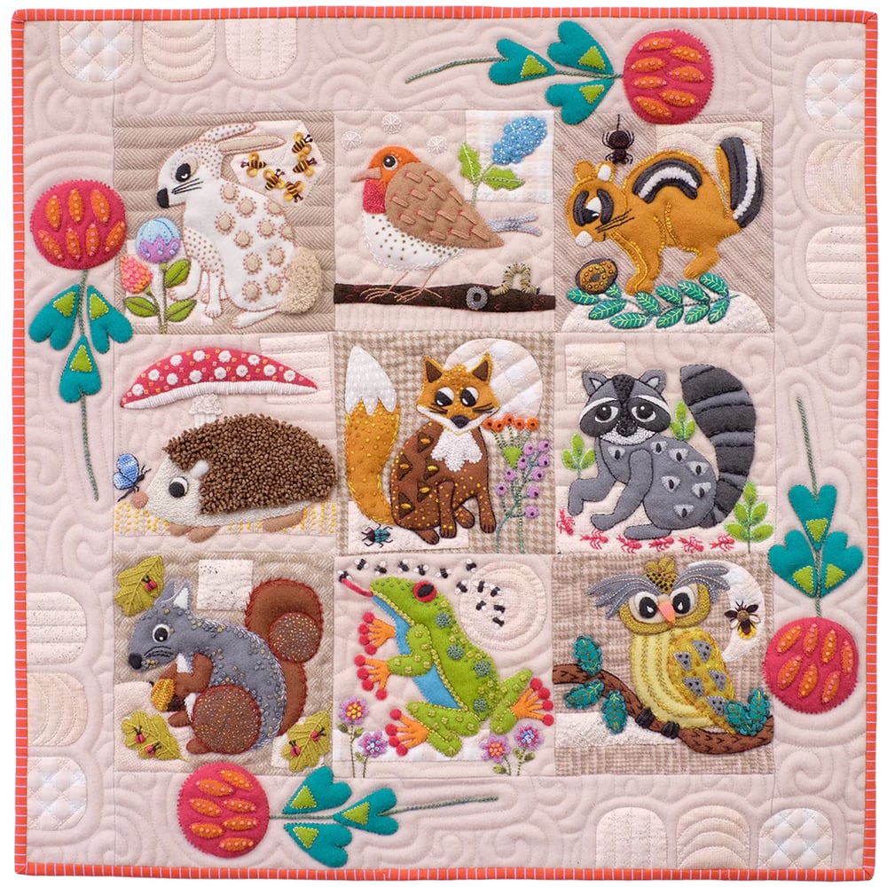 Image of NEW BLOCK OF THE MONTH Registration! Critter & Clover by Sue Spargo