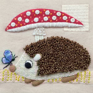 Image of NEW BLOCK OF THE MONTH Registration! Critter & Clover by Sue Spargo
