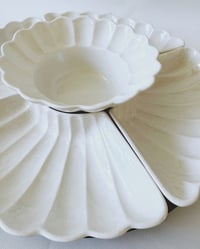 Image 4 of Vintage Ceramic Scalloped Lazy Suzan