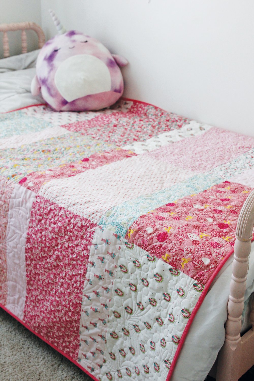 Image of FAT QUARTER BLISS Quilt Pattern
