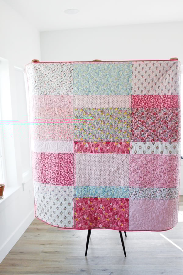 Image of FAT QUARTER BLISS Quilt Pattern