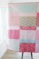 Image 2 of FAT QUARTER BLISS Quilt Pattern