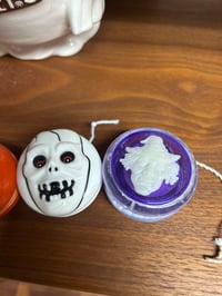 Image 2 of Halloween Halloween Yo-Yos