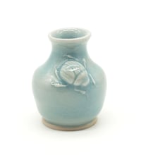 Image 2 of Bug Vase 4