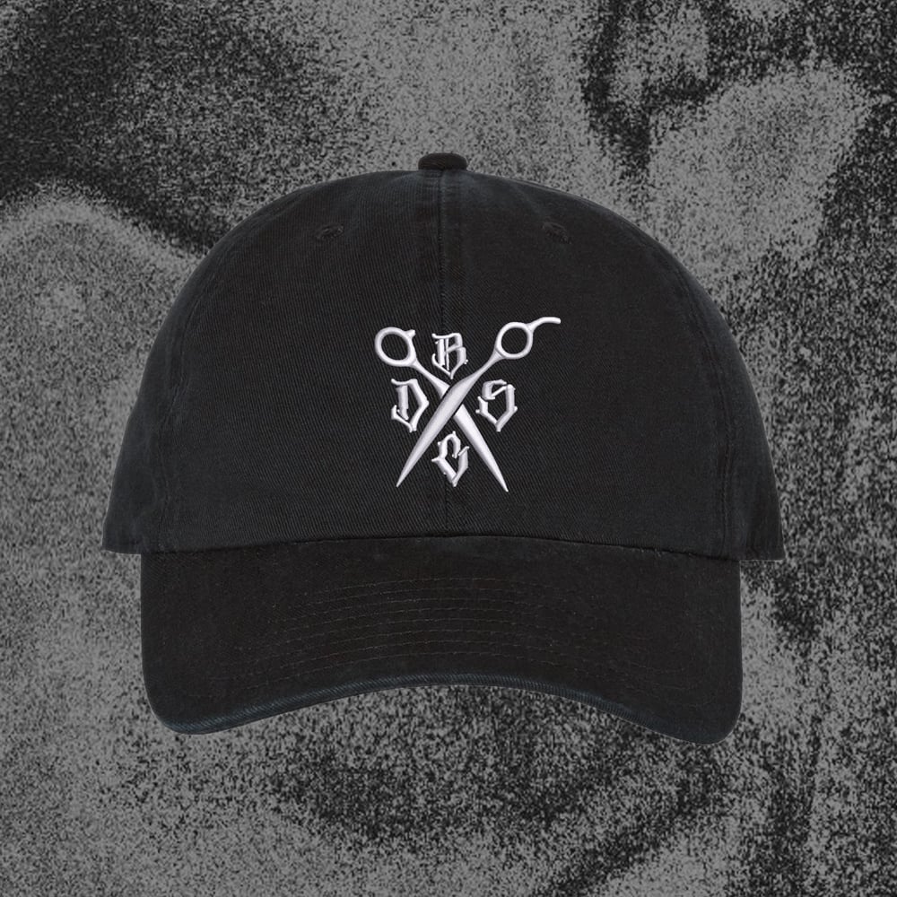 Image of Dad Hat black/white