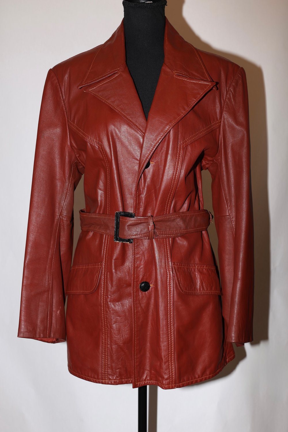 Image of Vintage Leather Jacket - 40 R