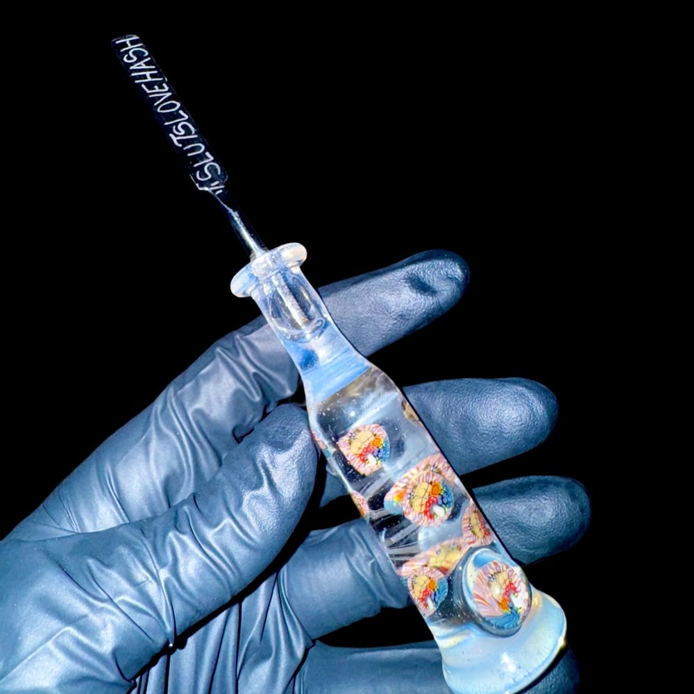 Image of 1/1 SLUTSLOVEHASH X IANMICHAELGLASS TRIPPY BRUNETTE DOU GLOSTICK TOOL