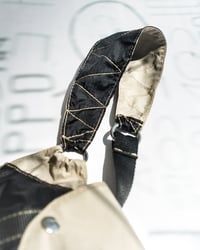 Image 2 of FANNY PACK - Black/Beige