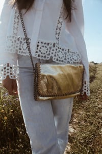 Image 1 of Mala Dourada