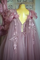 Image 2 of Elizabeth