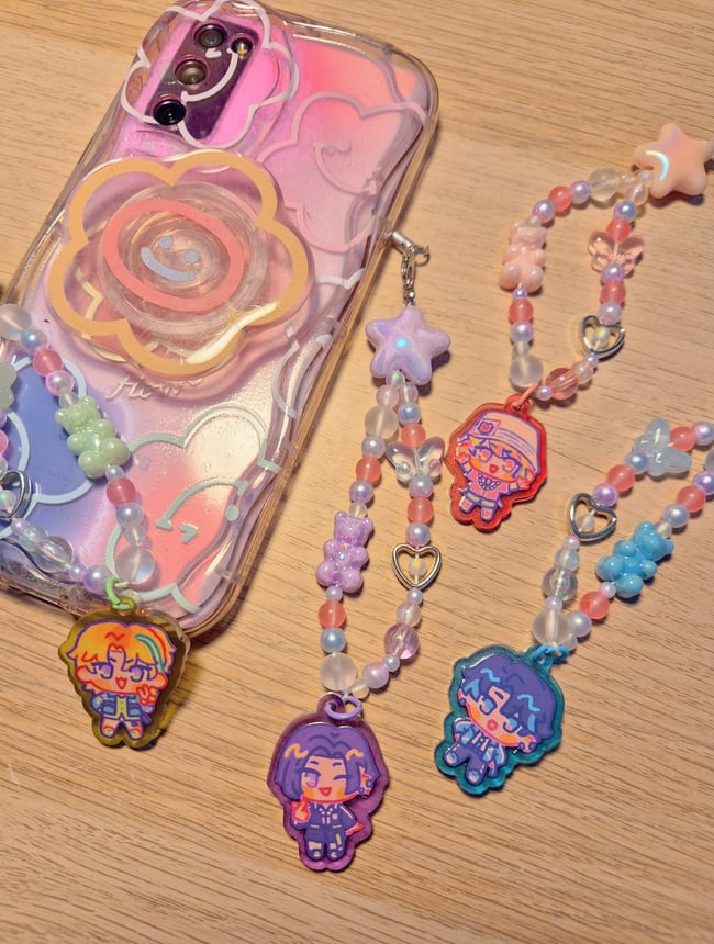 PRE-ORDER! Visty handmade phone charms