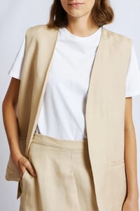 Image 1 of Chaleco Bianca Beige ZUBI