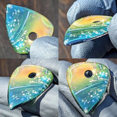 Image of N8 Collab Pendant Pick