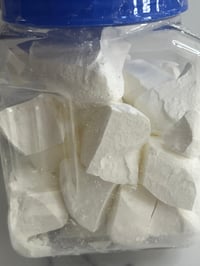 Image 3 of Crunch n go container