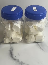 Image 4 of Crunch n go container