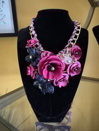 Large Flower Exaggerated Necklace 