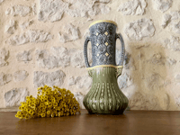 Image 2 of Grand vase en barbotine 