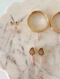 Image 1 of Pink Starburst Dangles (Gold)