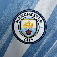 Image 9 of Manchester City 25-26 Home