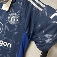 Image 3 of Manchester United 24-25 Away