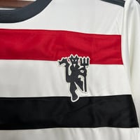 Image 5 of Manchester United 24-25 Third Away 