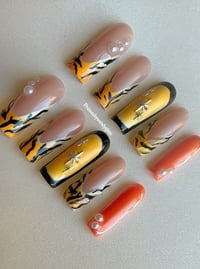 Image 3 of SAFARI LUXE