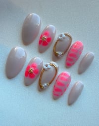 Image 2 of FLORAL GLOW