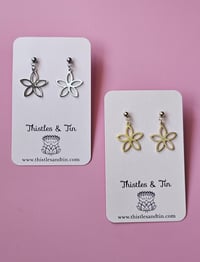 Image 2 of Star Flower | Dangles 