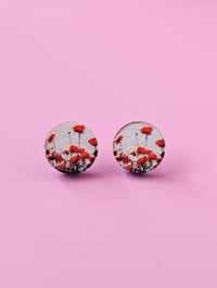 Image 4 of Poppy | Studs 