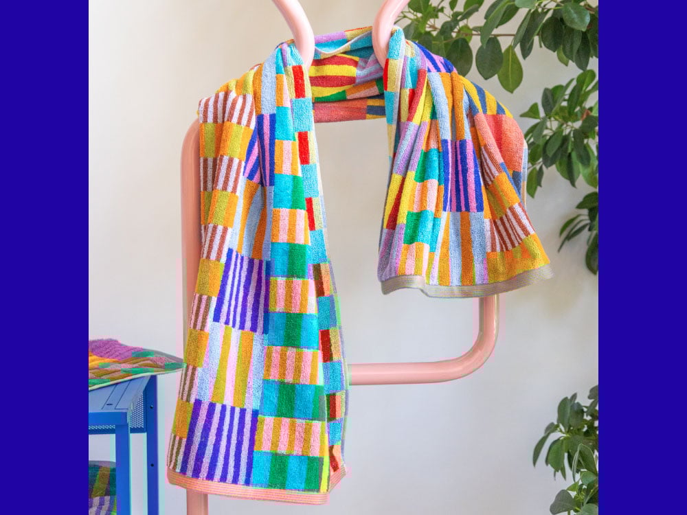 Image of HANDTUCH Tulip Quilt Edition #48