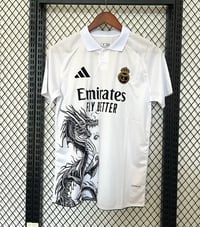 Image 5 of Real Madrid 25-26 Special Edition