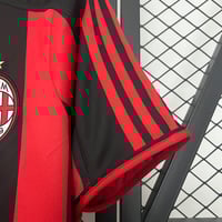 Image 3 of Retro AC Milan 03/04 Home 
