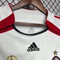 Image 5 of Retro AC Milan Away 06-07