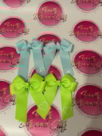 Image 3 of 4" hair bow 