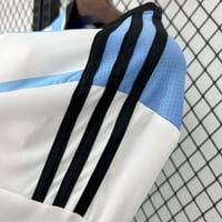 Image 6 of Retro Argentina Home 14-15