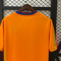 Image 3 of Retro Barcelona Away 06/07