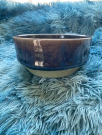 Image 4 of two toned bowl