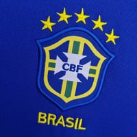 Image 8 of Retro Brazil 04-06 Away