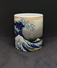 Image 2 of Great Wave off Kanagawa Mug