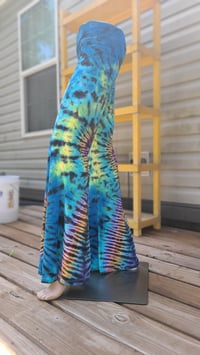 Image 5 of Outta the Blue Bells