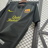 Image 5 of Retro FC Barcelona Black 11-12 Away 