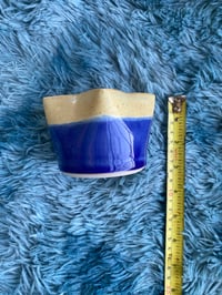 Image 2 of star cup J