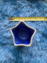 Image 1 of star cup M