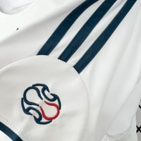 Image 7 of Retro Liverpool Away 06-07