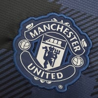 Image 4 of Retro Manchester United 13-14 Third Away