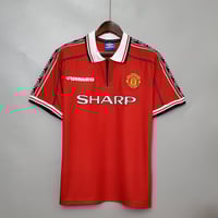 Image 1 of Retro Manchester United 98-99 Home