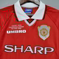 Image 3 of Retro Manchester United 99 Long Sleeve CL HOME